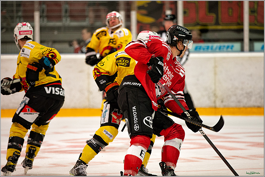 PENNY DEL;  Testspiel 2 Koelner Haie- SC Bern; Koeln, 20.08.2022